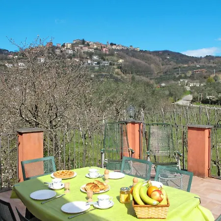 Locazione Turistica Raperonzolo Apartman *